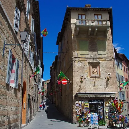 فندق مبيت وإفطار Casalbergo 4*